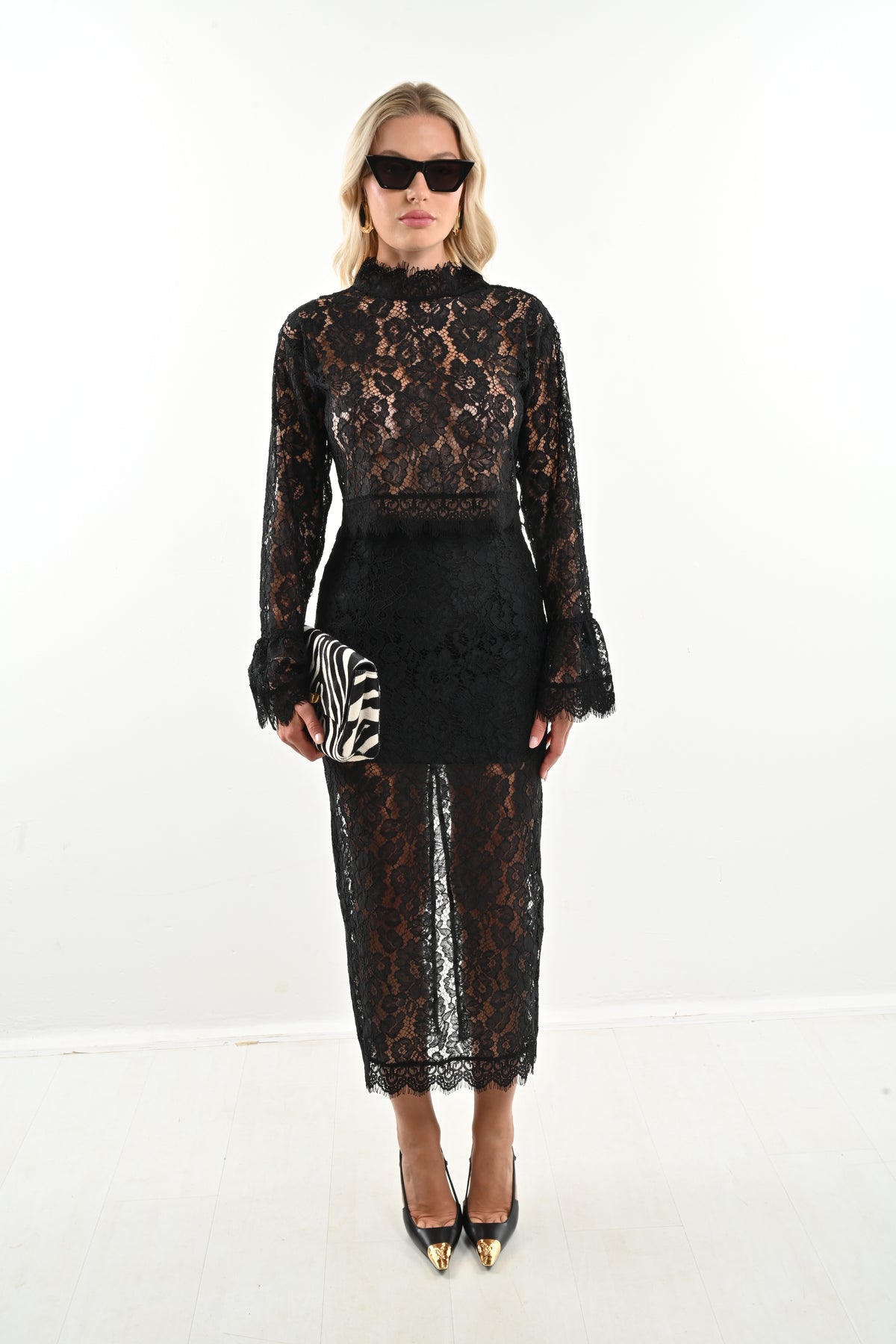 The Black Lace Top